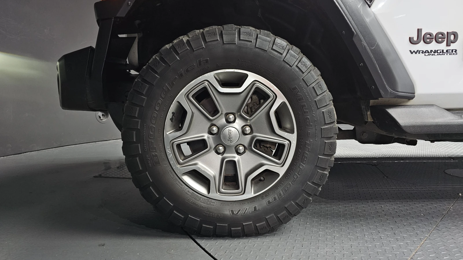 Jeep Wrangler 2.0* ПОДГРЕВ ВОЛАН* КРАЙНА ЦЕНА, снимка 5 - Автомобили и джипове - 55594961