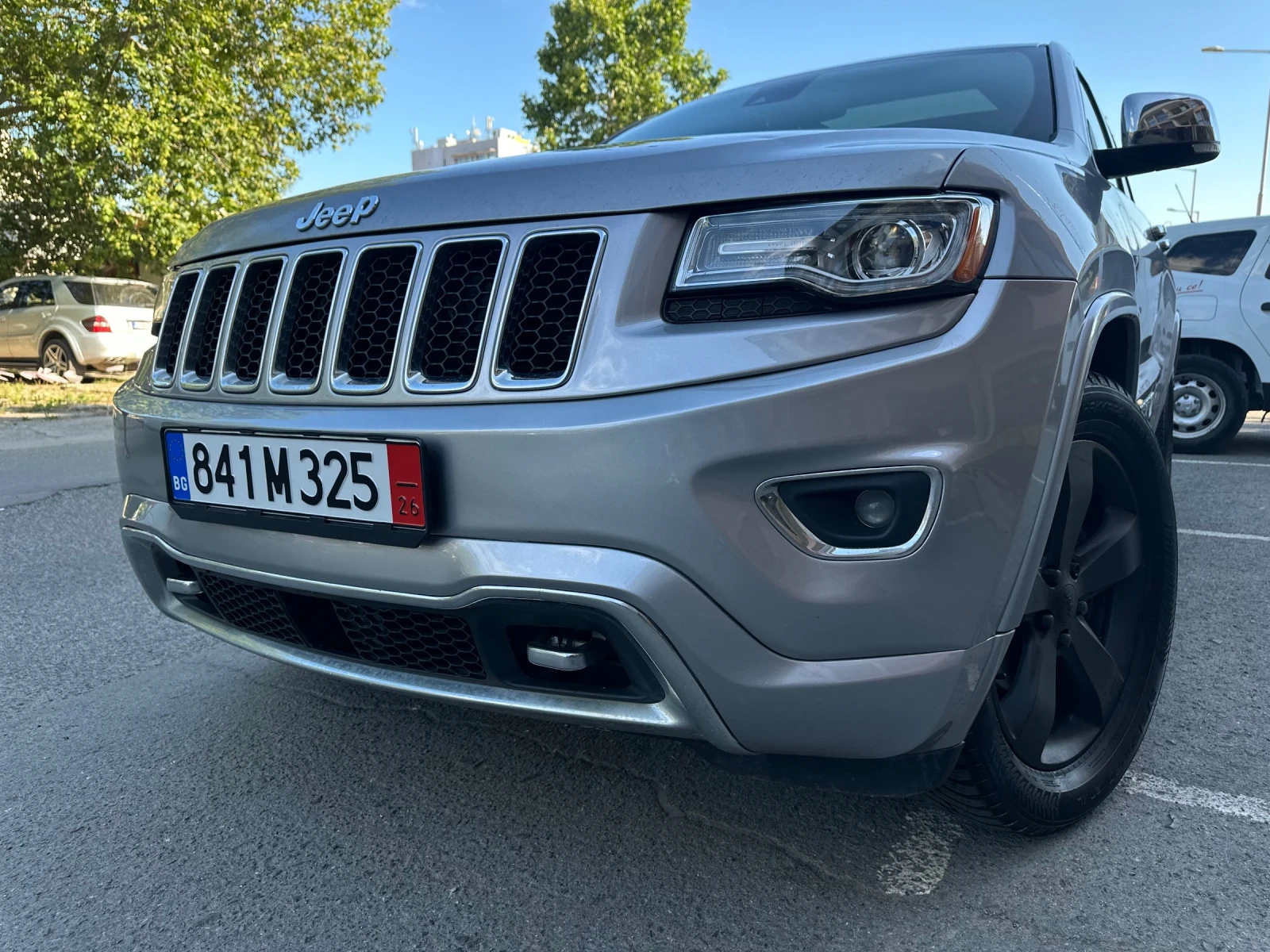 Jeep Grand cherokee Overland* Обдухване* Подгрев* Дистроник, снимка 5 - Автомобили и джипове - 55959192