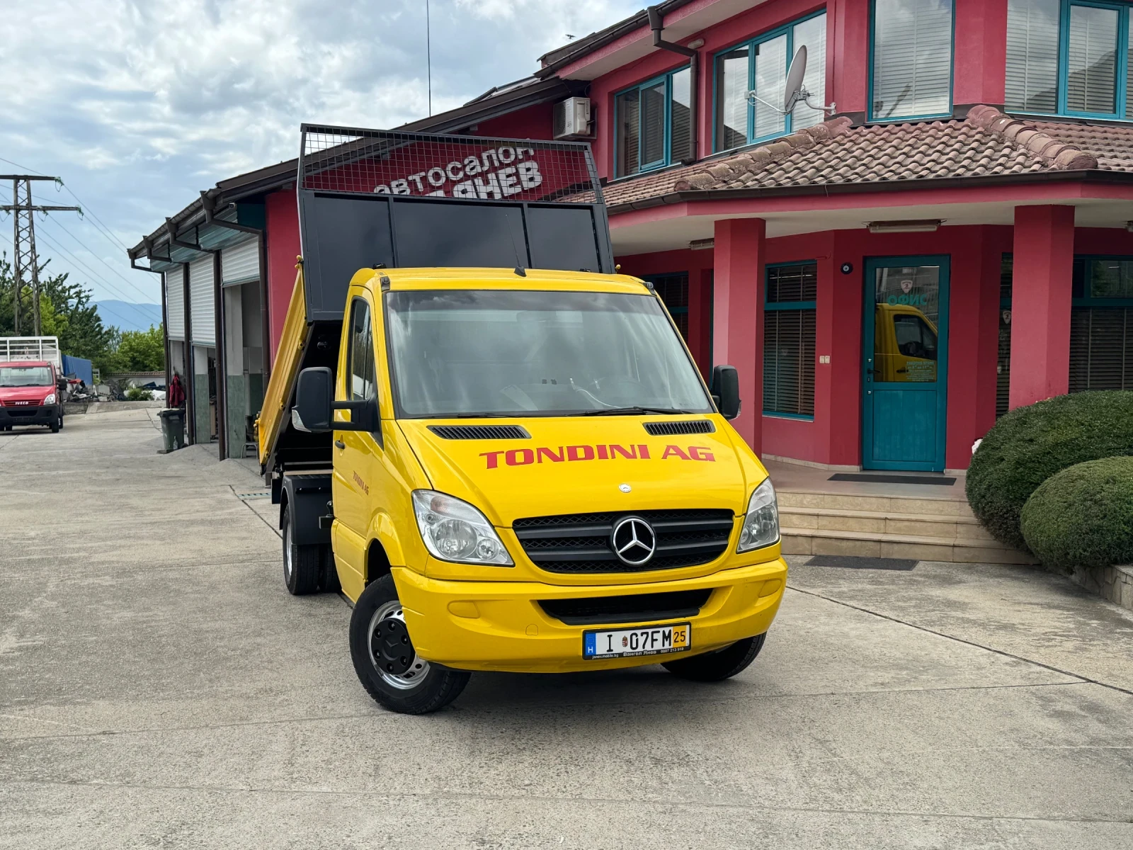 Mercedes-Benz Sprinter 516 CDI* КЛИМАТИК* Тристранен самосвал - изображение 2