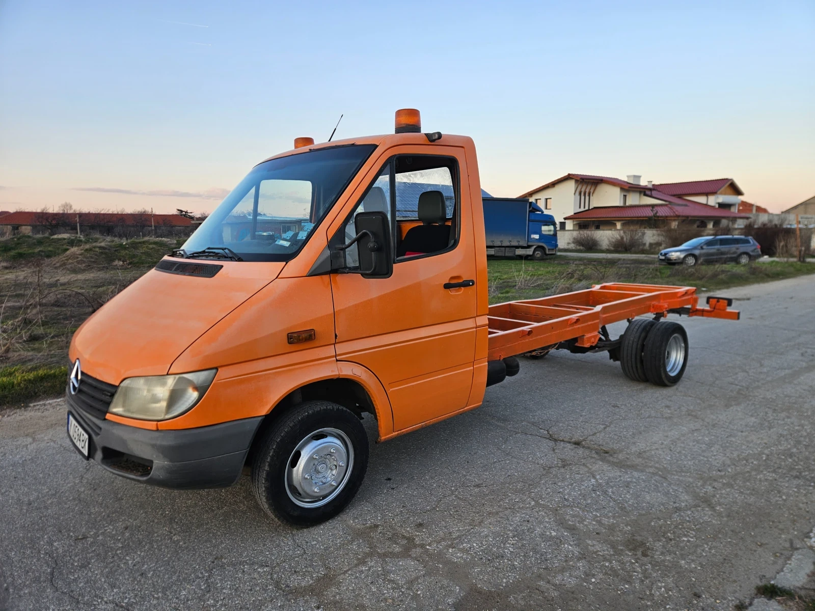 Mercedes-Benz Sprinter 413  - изображение 3