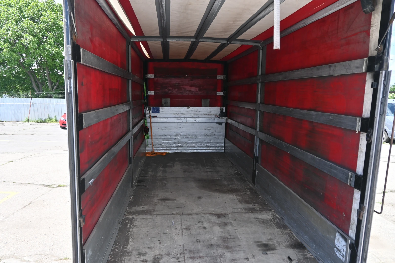 Mercedes-Benz Sprinter 310 10 ПАЛЕТА, снимка 14 - Бусове и автобуси - 55803022