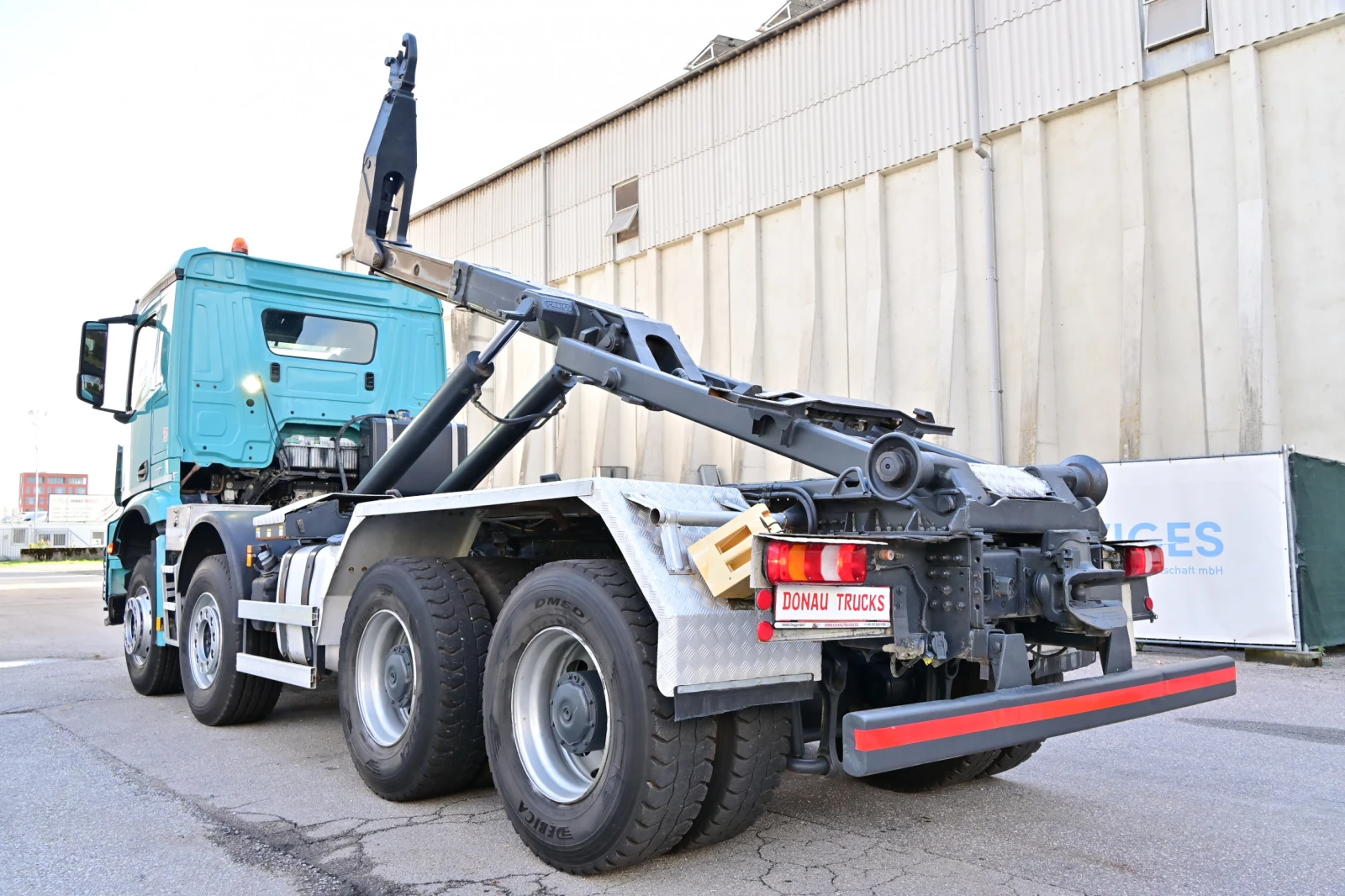 Mercedes-Benz Arocs 3251, снимка 4 - Камиони - 53810656