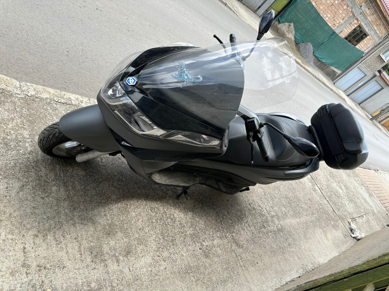 Piaggio X10 125, снимка 7 - Мотоциклети и мототехника - 46333638