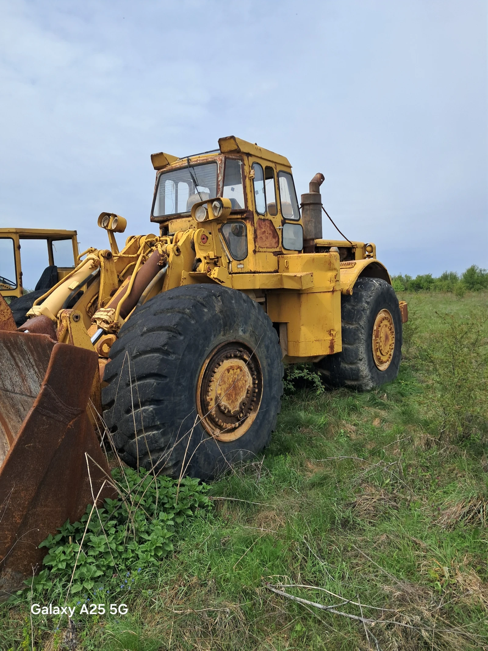 Челен товарач Cat 988 - изображение 3