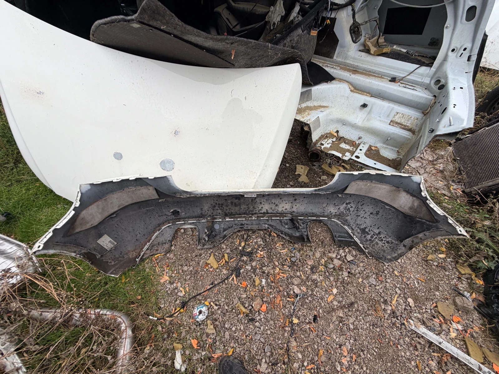 Mercedes A-Class W176 2013г задна броня, снимка 4 - Части - 56748363