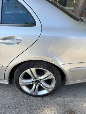 Mercedes-Benz E 270 2700, снимка 4