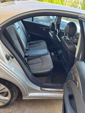 Mercedes-Benz E 270 2700, снимка 6
