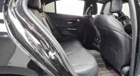 Mercedes-Benz C 300 4MATIC , снимка 11