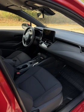 Toyota Corolla Хибрид, снимка 8