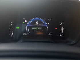 Toyota Corolla Хибрид, снимка 9