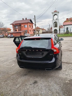 Volvo V60 Комби - 6400 € / 12517.31 лв. - 56396815 4