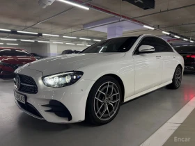 ������ Mercedes-Benz E 220