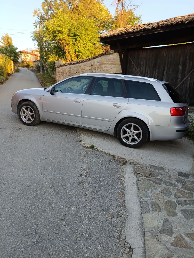 Seat Exeo 2, 0 TDI, снимка 2 - Автомобили и джипове - 52264333