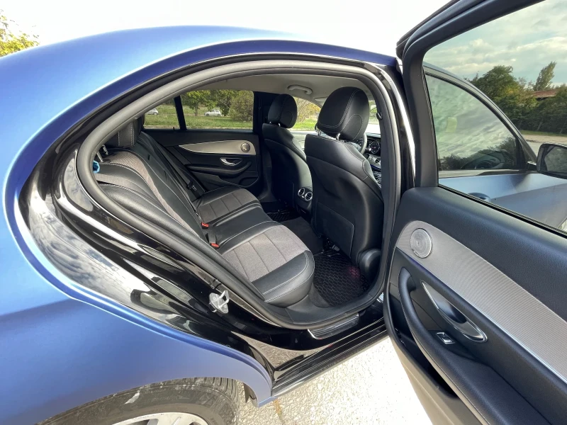 Mercedes-Benz E 220, снимка 10 - Автомобили и джипове - 52838623