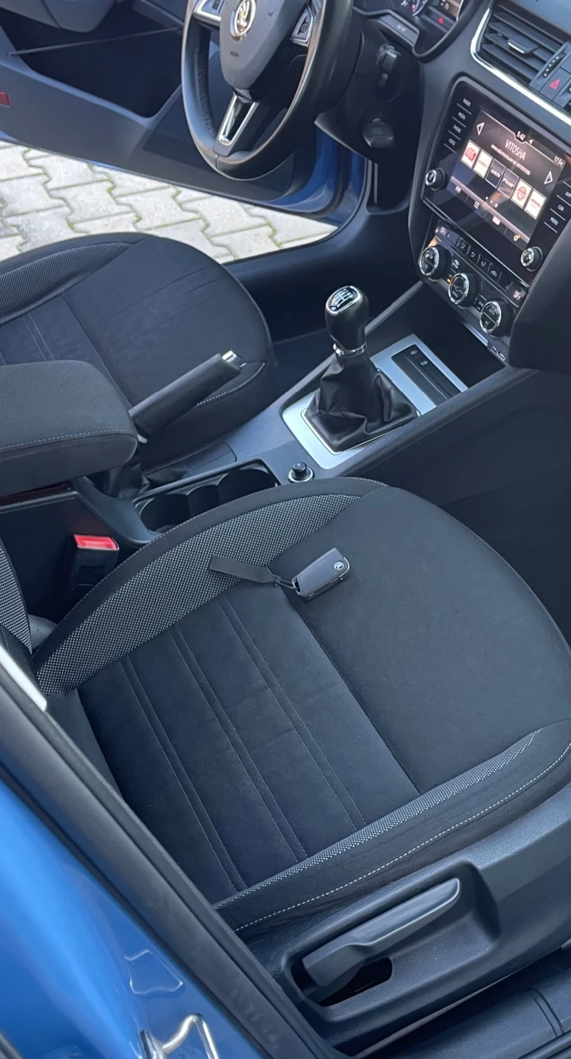 Skoda Octavia 2.0 / 150 к.с / 6 скорости, снимка 12 - Автомобили и джипове - 52425302