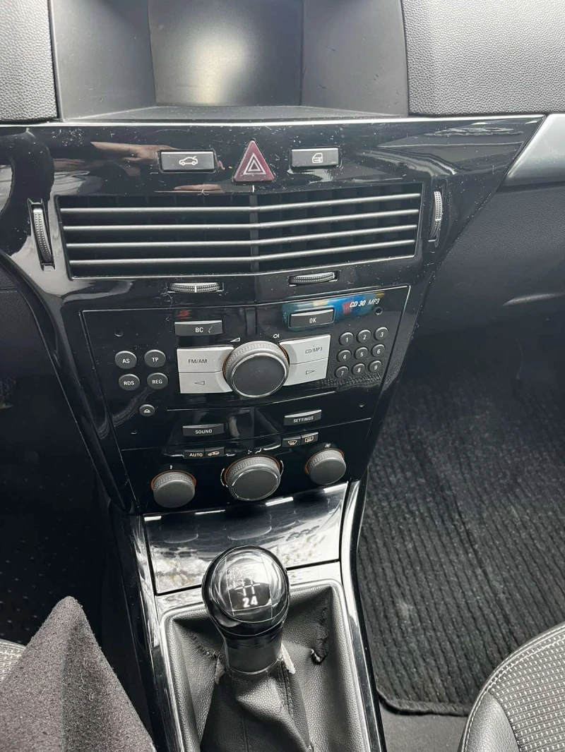 Opel Astra, снимка 4 - Автомобили и джипове - 52624898