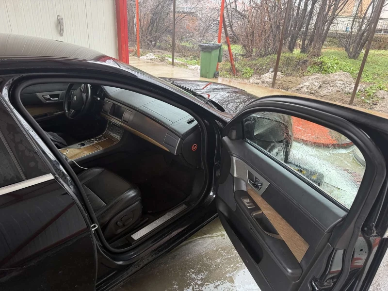 Jaguar Xf, снимка 10 - Автомобили и джипове - 52957578