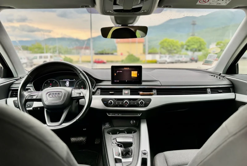 Audi A4 2.0 TDI, снимка 6 - Автомобили и джипове - 53236939