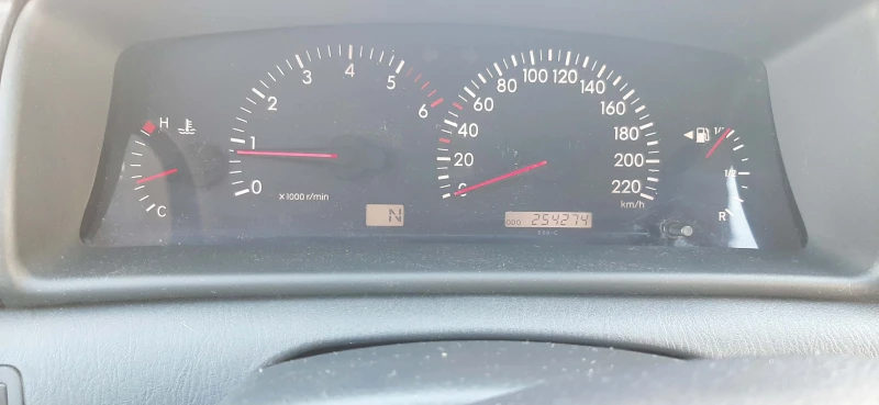 Toyota Corolla, снимка 8 - Автомобили и джипове - 53391977