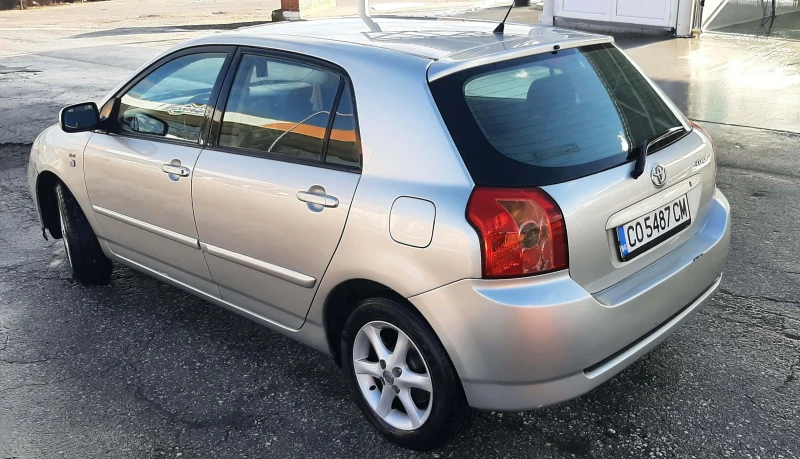 Toyota Corolla, снимка 4 - Автомобили и джипове - 53391977