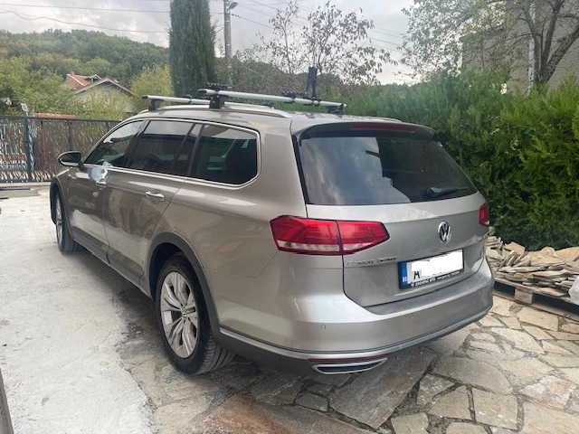 VW Alltrack Passat, снимка 4 - Автомобили и джипове - 47324117