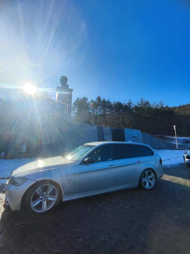 BMW 330, снимка 9 - Автомобили и джипове - 52629596