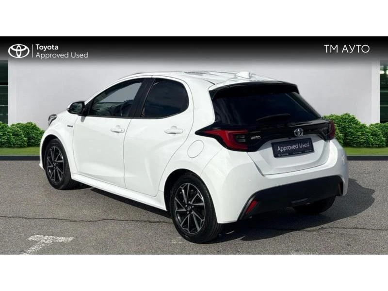 Toyota Yaris 1.5 HSD CVT FWD CHIC | Mobile.bg � ����������� 2