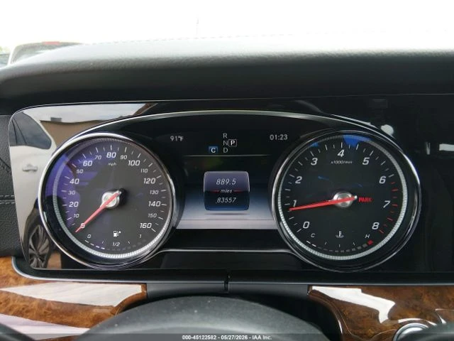 Mercedes-Benz E 300 4MATIC, снимка 7 - Автомобили и джипове - 54867341