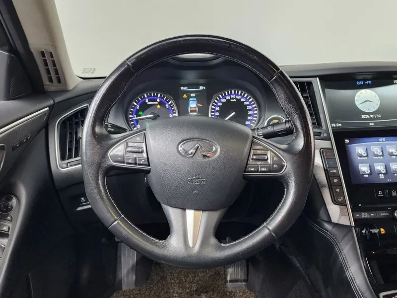 Infiniti Q50 Premium 2.2 Дизел, снимка 4 - Автомобили и джипове - 55440053