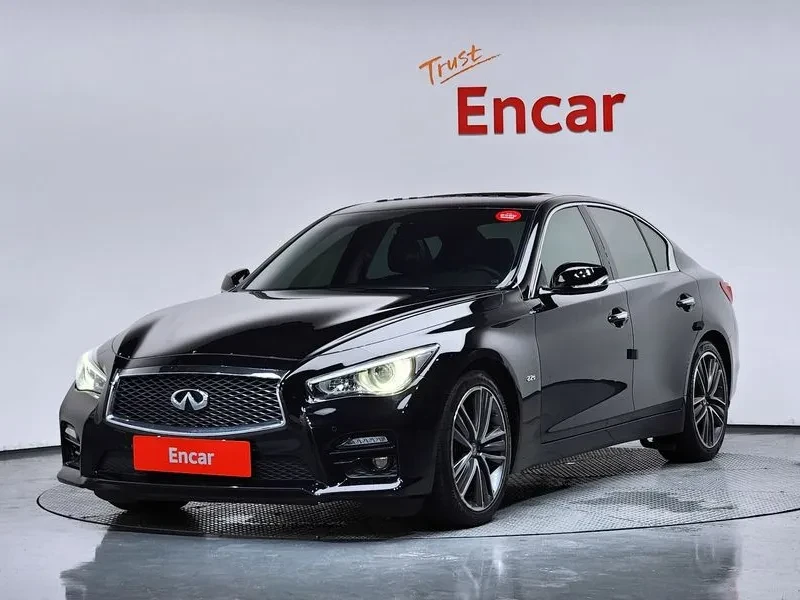 Infiniti Q50 Premium 2.2 Дизел
