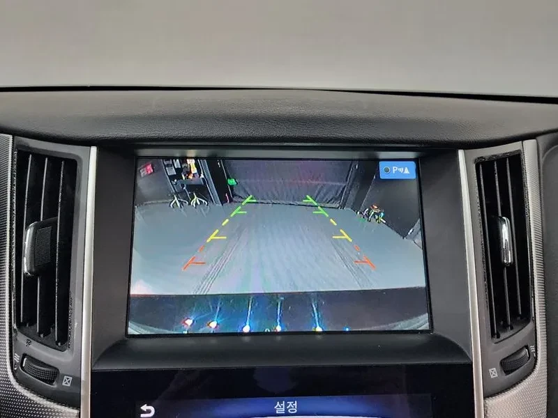 Infiniti Q50 Premium 2.2 Дизел, снимка 7 - Автомобили и джипове - 55440053