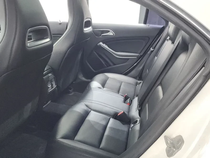 Mercedes-Benz CLA 200 CDI STYLE, снимка 16 - Автомобили и джипове - 55719514