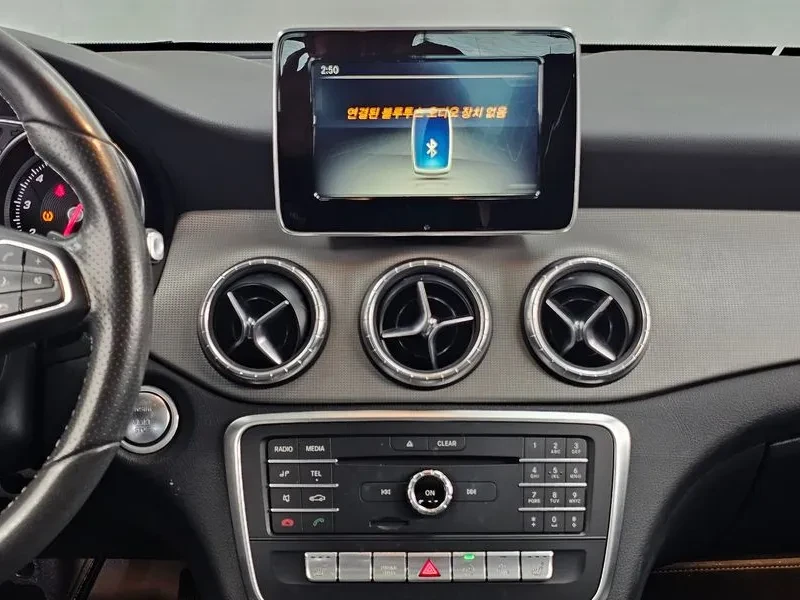 Mercedes-Benz CLA 250 4Matic - САМО 30% АВАНС, снимка 14 - Автомобили и джипове - 56020180