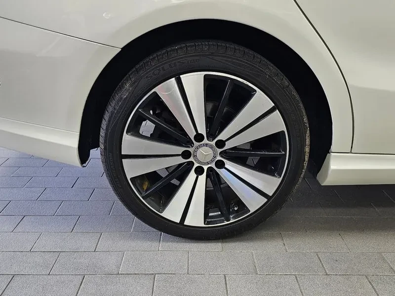 Mercedes-Benz CLA 250 4Matic - САМО 30% АВАНС, снимка 5 - Автомобили и джипове - 56020180