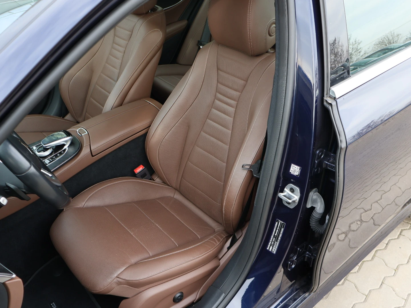 Mercedes-Benz E 400 d/AMG/FACELIFT/4-MATIC/LED/9G//DISTRONIC+  | Mobile.bg   12