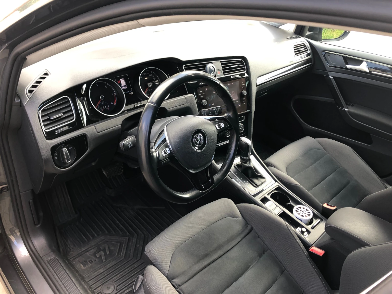 VW Golf 2.0TDI DSG - изображение 6