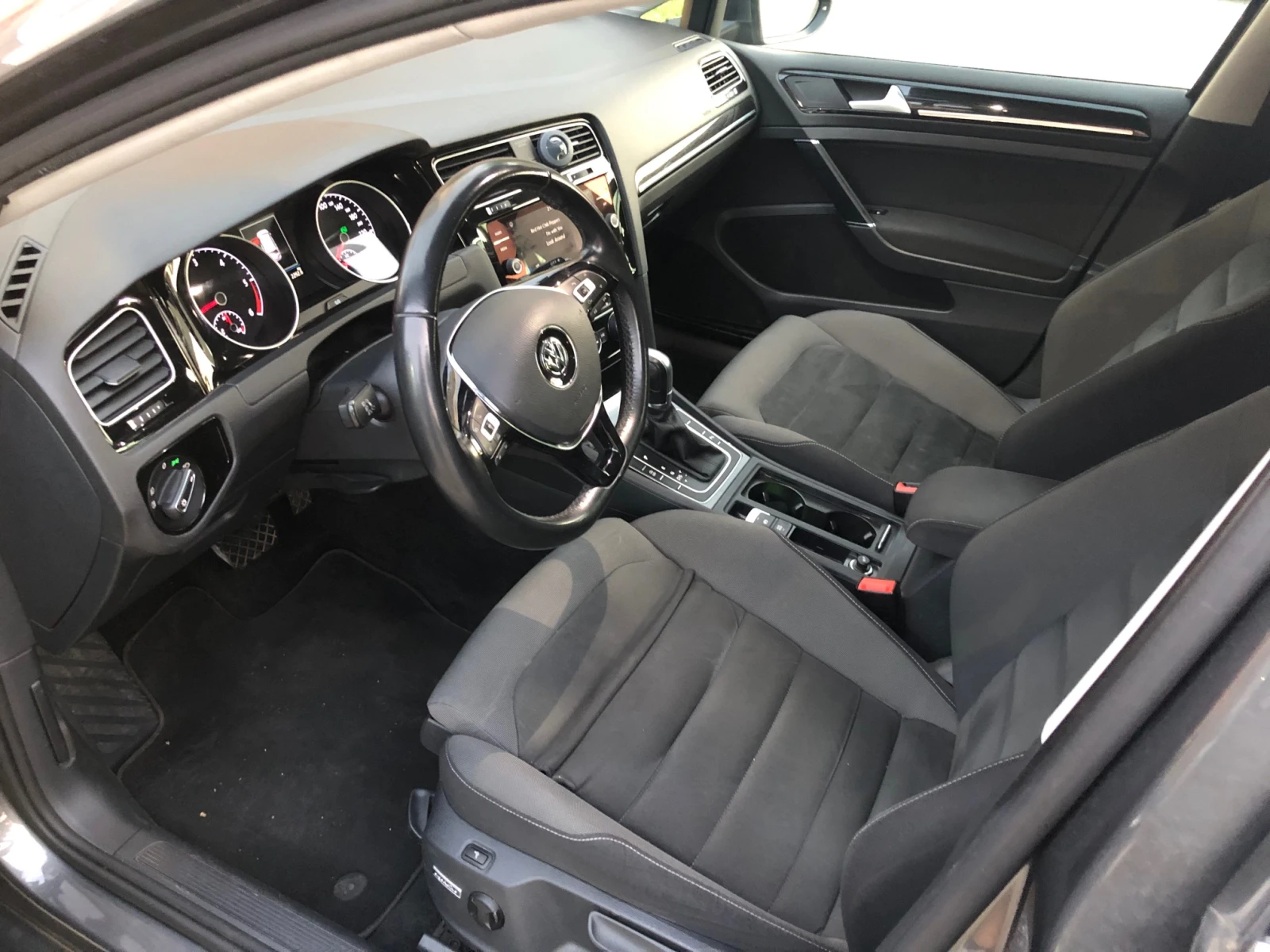 VW Golf 2.0TDI DSG | Mobile.bg � ����������� 12