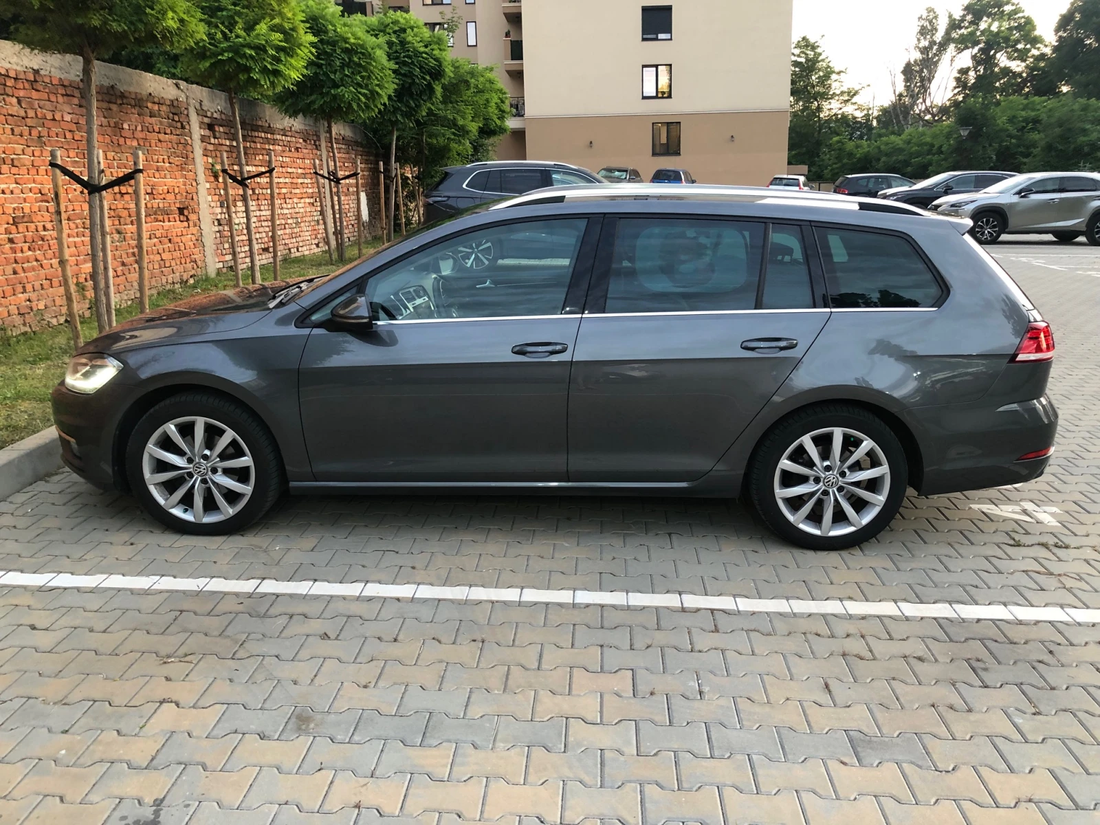 VW Golf 2.0TDI DSG - изображение 8