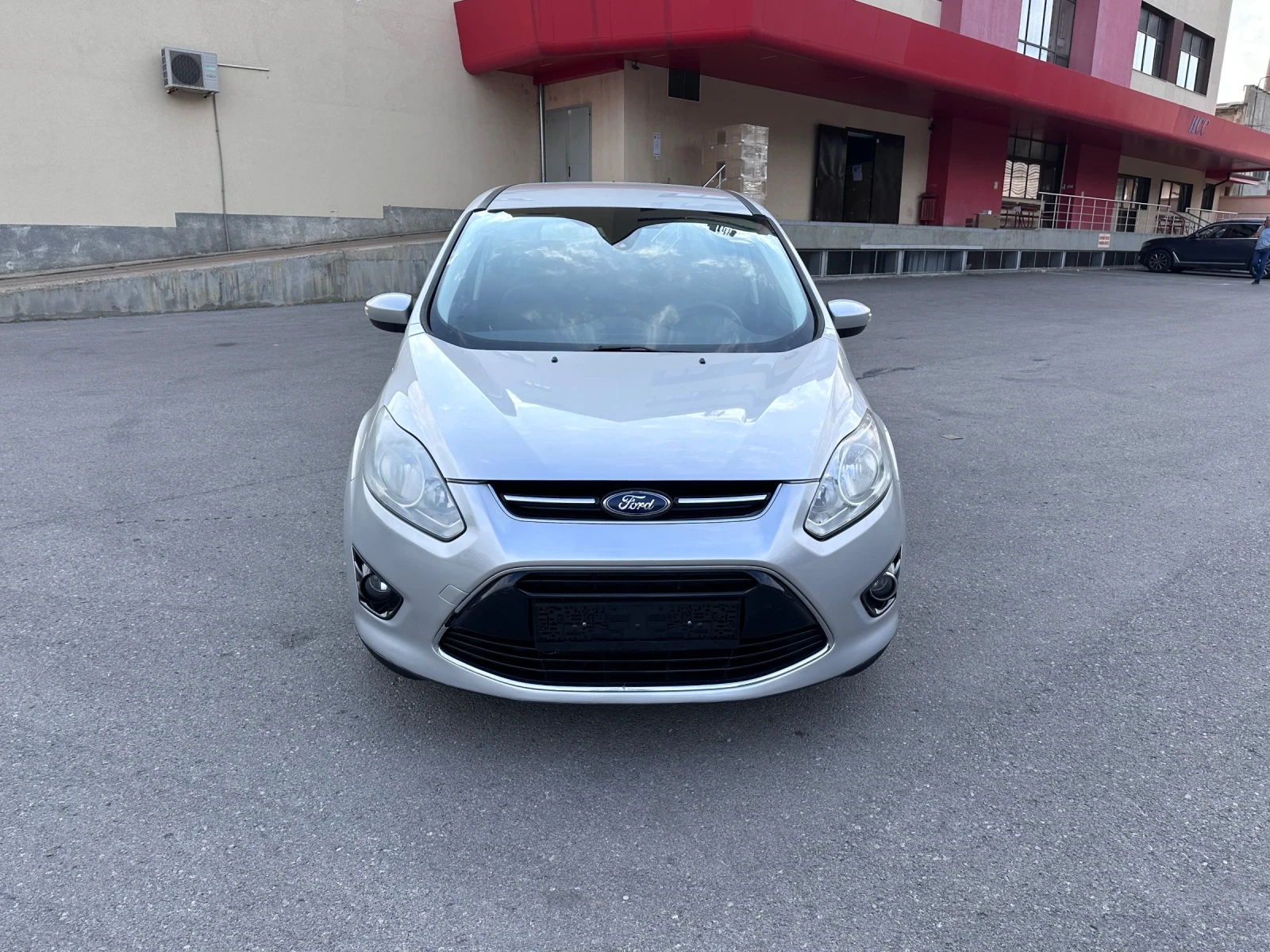 Ford C-max GRAND - 1.6TDCI - НАВИГАЦИЯ - 7МЕСТА - изображение 2