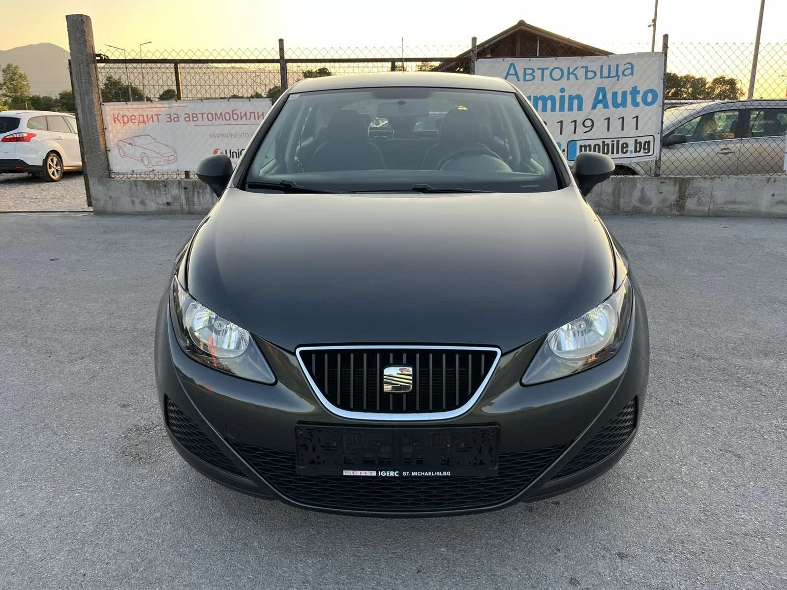 Seat Ibiza 1.2I 75кс. EURO 5A 112 000км  КЛИМАТИК - изображение 2