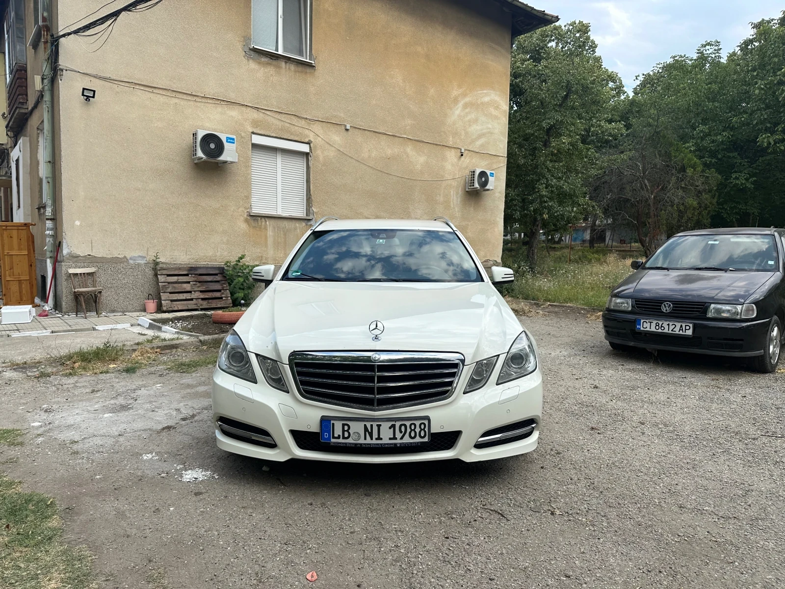 Mercedes-Benz E 220 и Subaru 2005 - изображение 9