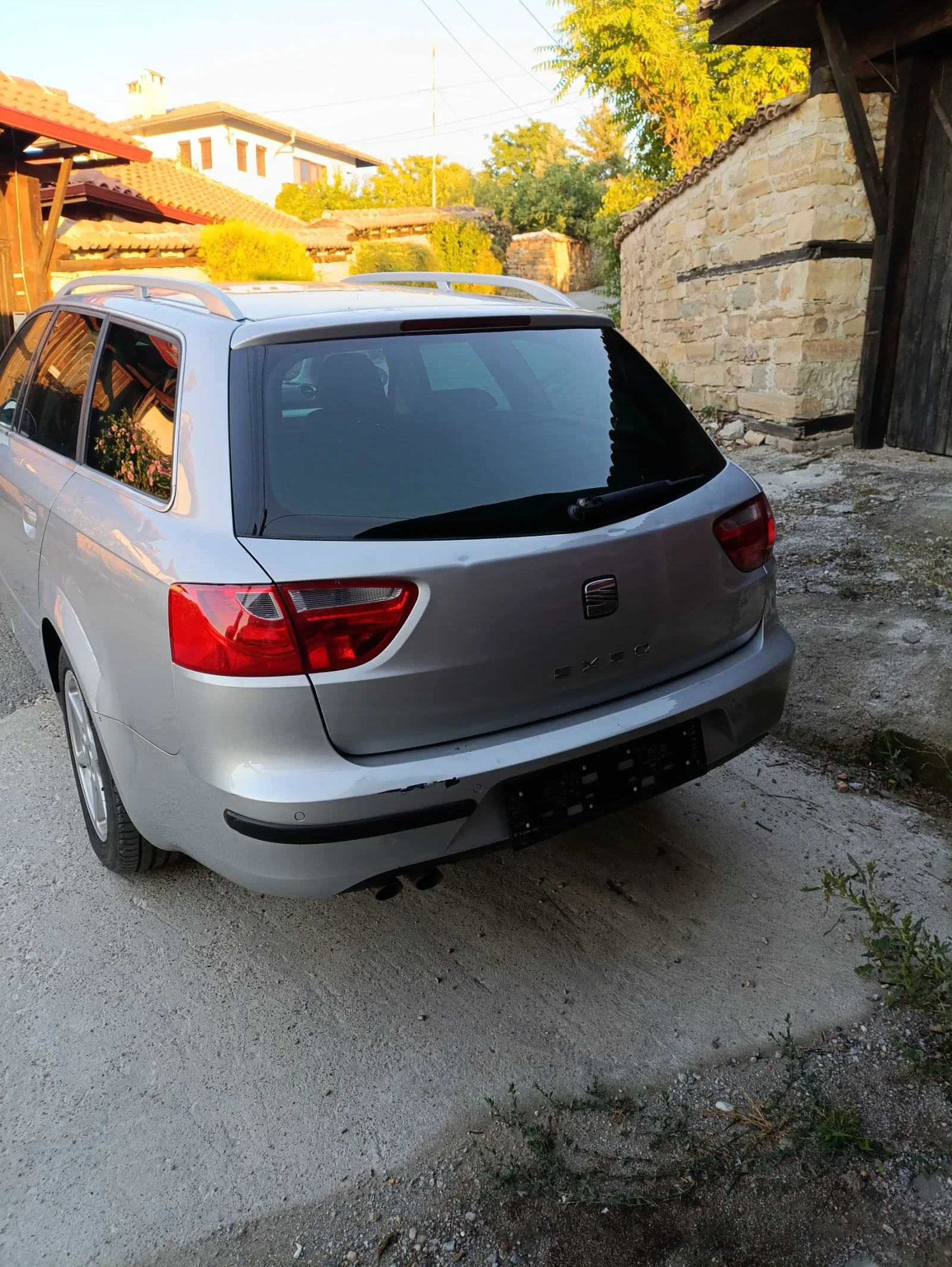 Seat Exeo 2, 0 TDI - изображение 6