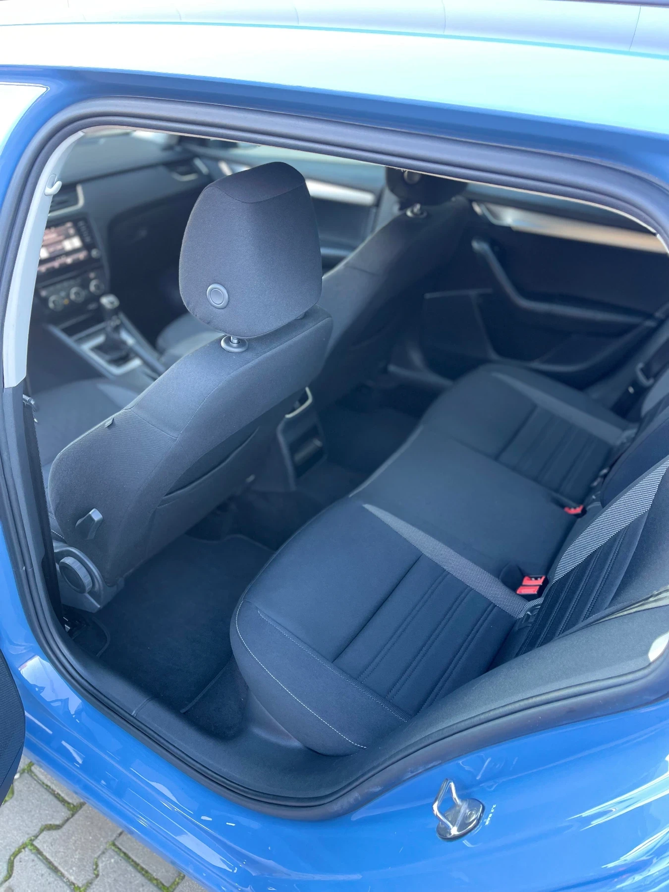 Skoda Octavia 2.0 / 150 . / 6  | Mobile.bg   10