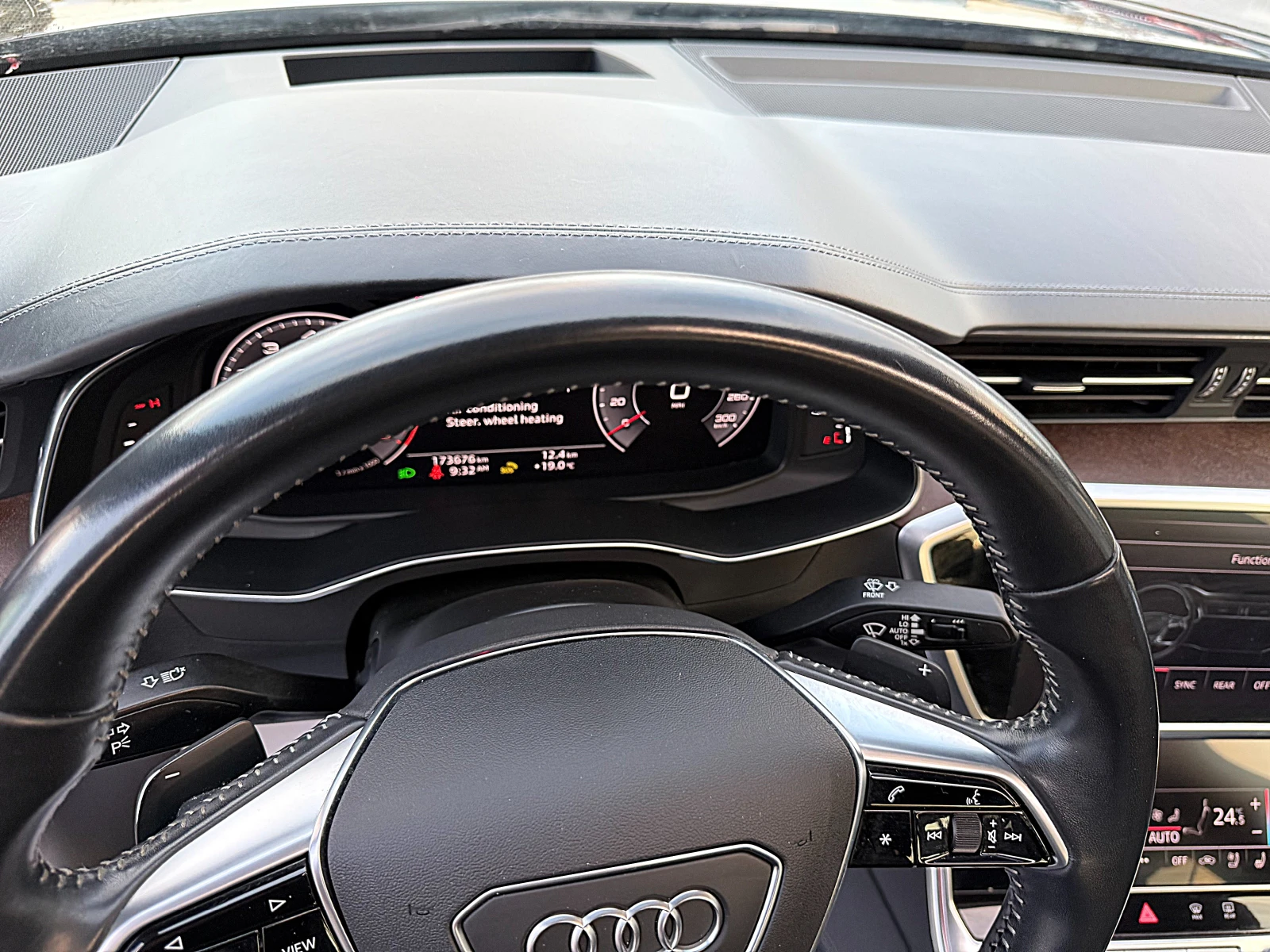 Audi A6 DISTRONIK-VAKUM-HEAD UP-PANORAMA-MATRIX-360 KAMERI - изображение 10