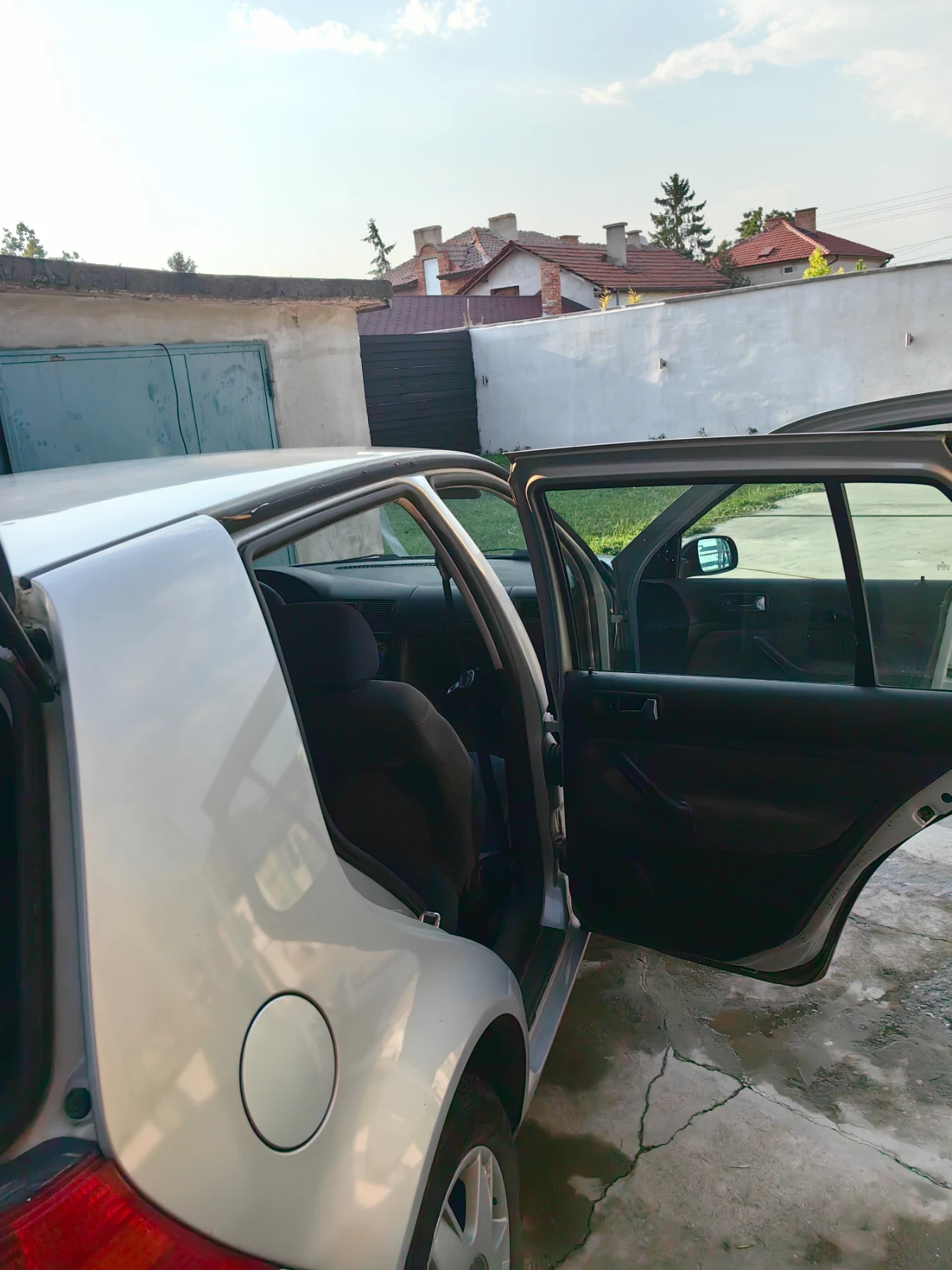 VW Golf, снимка 7 - Автомобили и джипове - 54001335