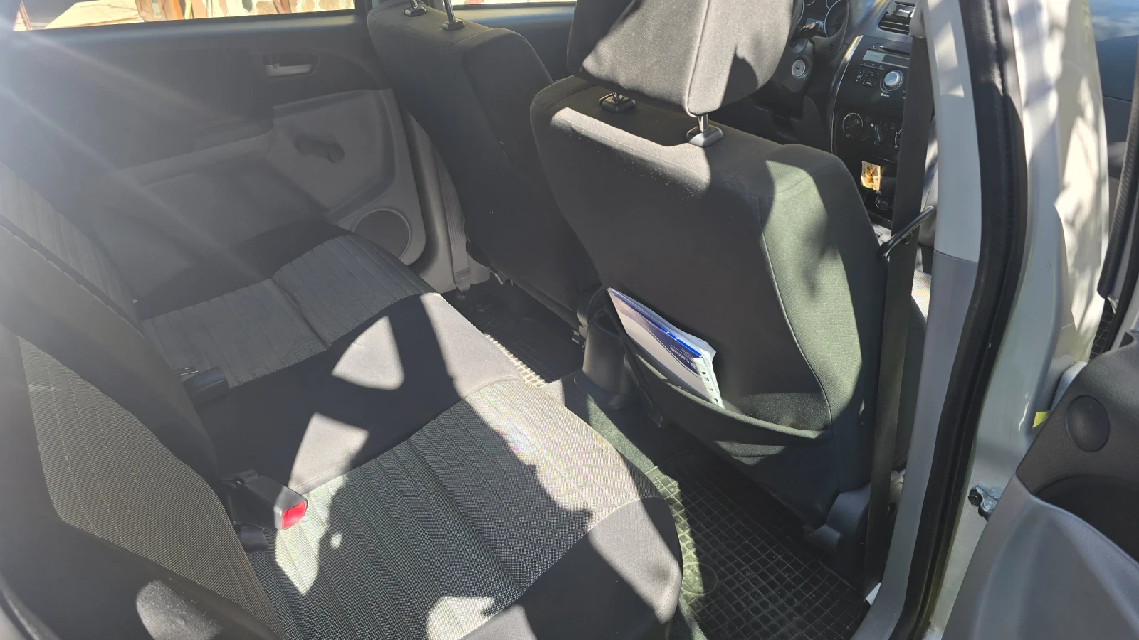 Suzuki SX4 Suzuki SX4 , снимка 7 - Автомобили и джипове - 54341619