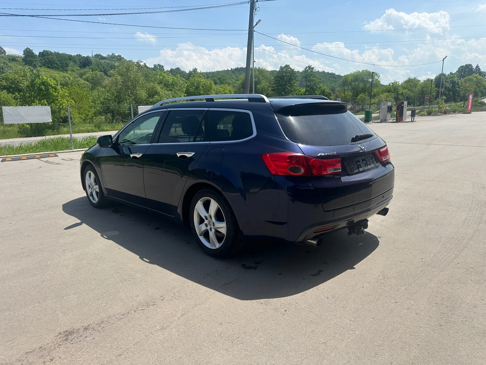 Honda Accord 2.4-EXEVUTIVE+ DisTronick-1Г-Гаранция!, снимка 3 - Автомобили и джипове - 54503574