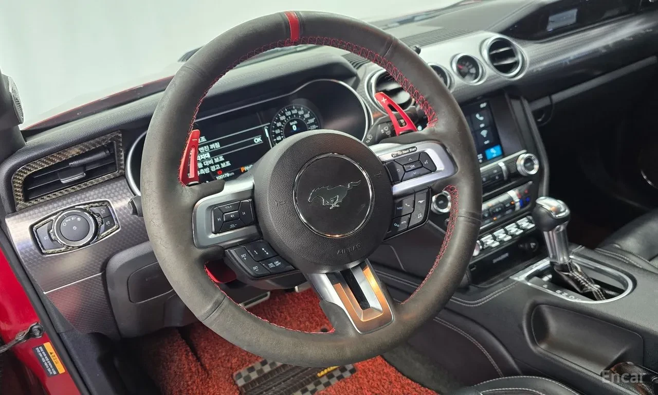 Ford Mustang 2.3 / FACELIFT / 10SPD / ОБДУХ / ДИГИТАЛ / SPOILER, снимка 10 - Автомобили и джипове - 54804703