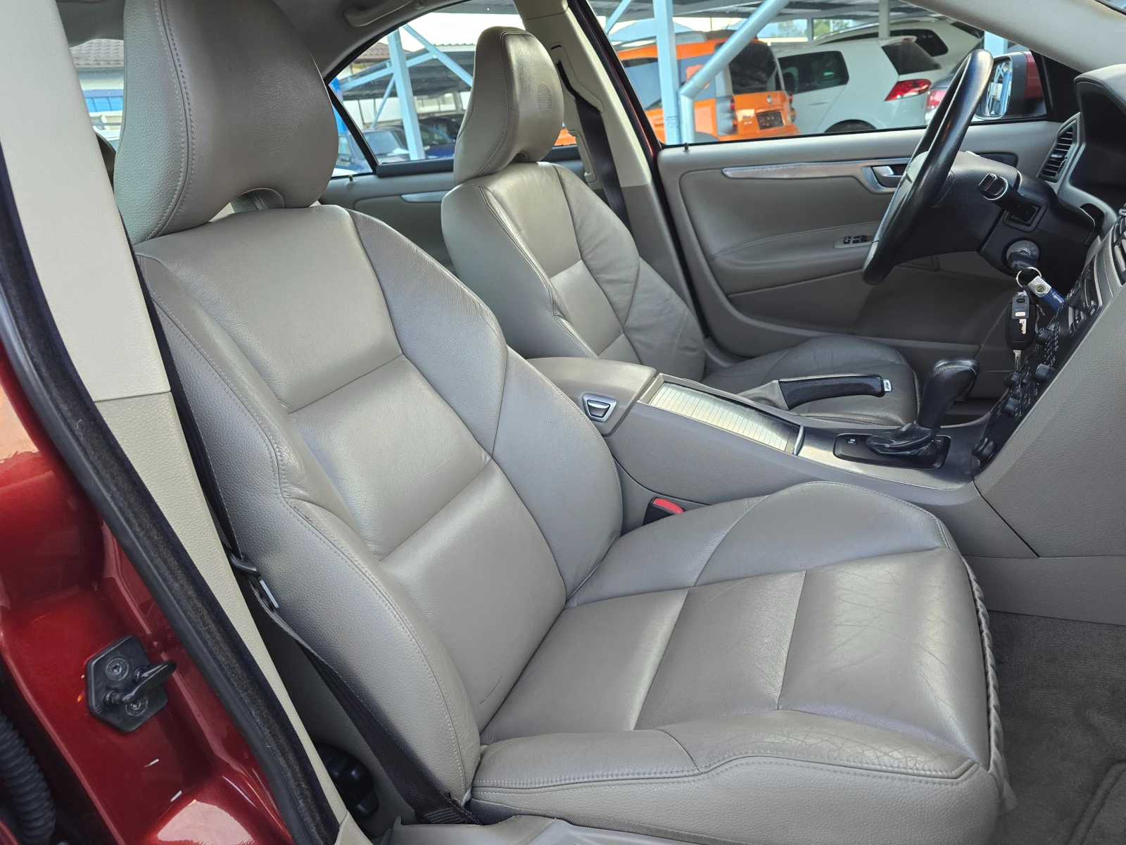 Volvo S60 2, 4 D АВТОМАТИК !! , снимка 14 - Автомобили и джипове - 55058990