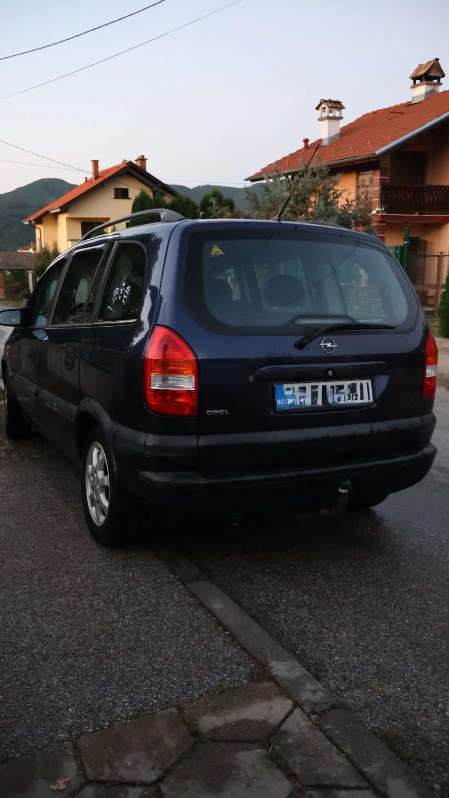 Opel Zafira, снимка 4 - Автомобили и джипове - 55400517